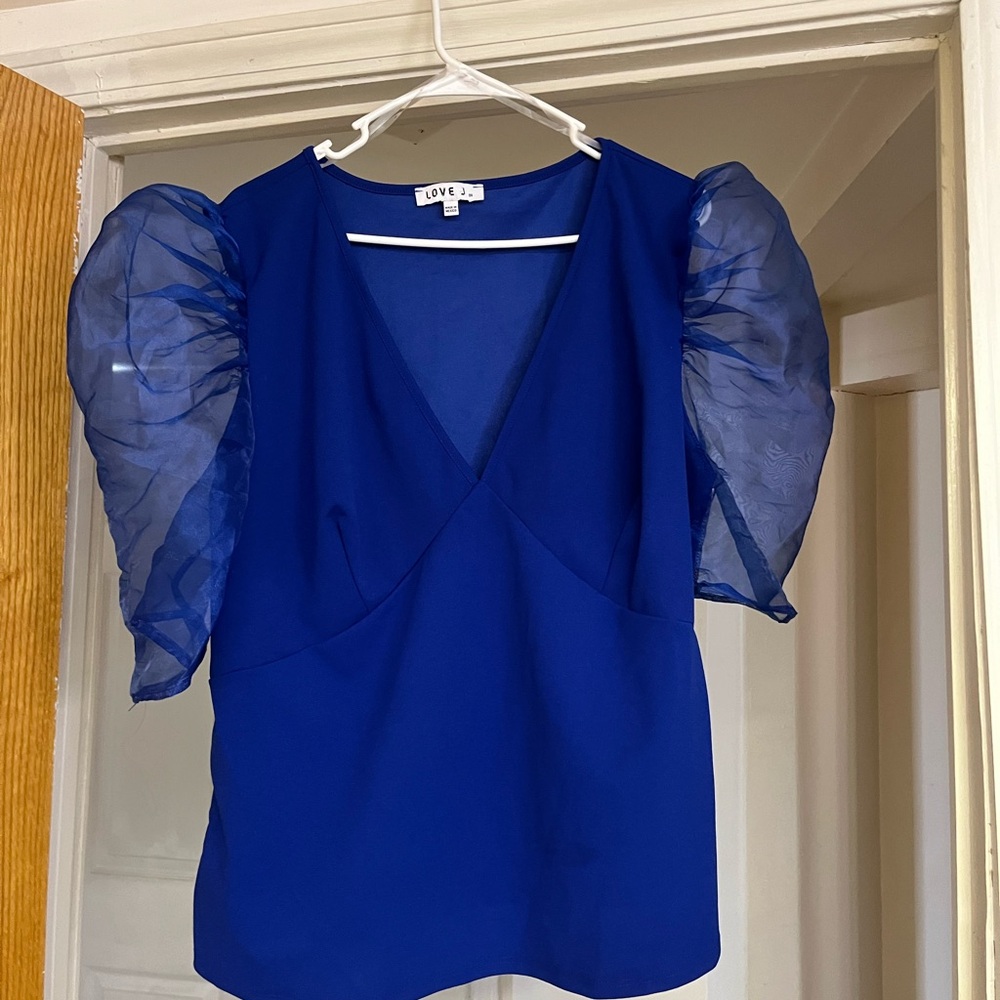 Forever 21 Women's Blue Puff Sleeve Top